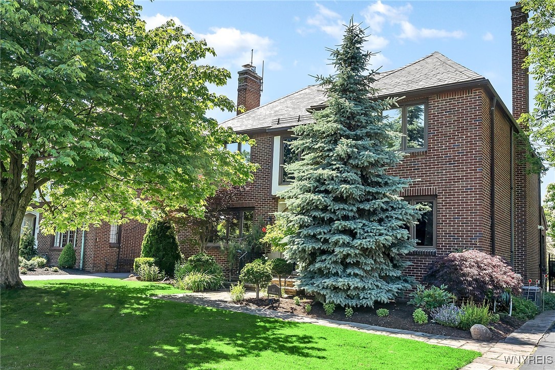 photo undefined: 67 Nottingham Terrace, Buffalo NY 14216