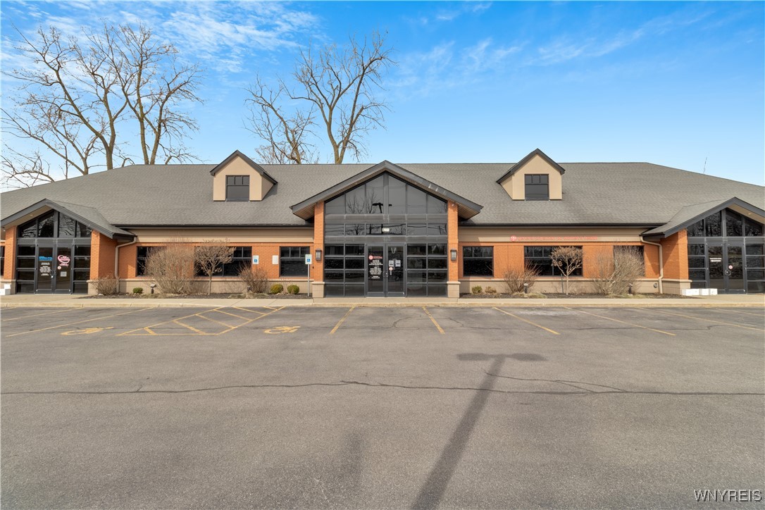 photo XOj2olSid746gBFnnkJygDHFGPqoHBo60CXc: 8270 Wehrle Drive, Clarence NY 14221