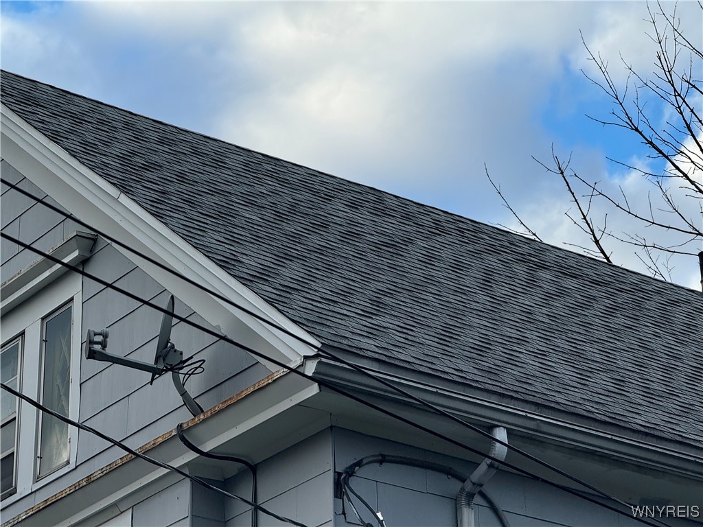 photo 3 : 1952 Whitney Avenue, Niagara Falls NY 14301