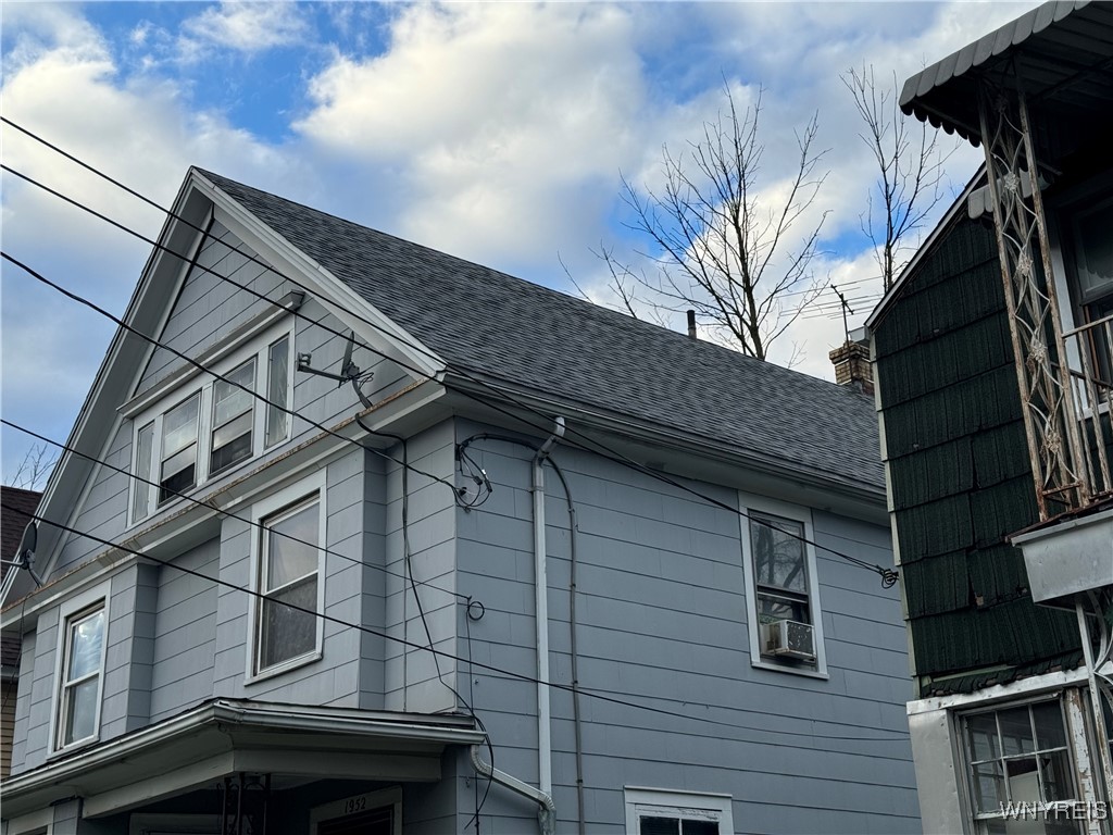 photo 4 : 1952 Whitney Avenue, Niagara Falls NY 14301