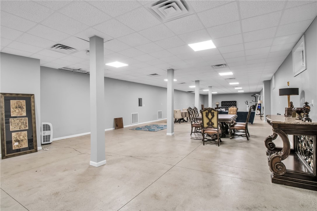 photo 3 : 98 Rhode Island Street, Buffalo NY 14213
