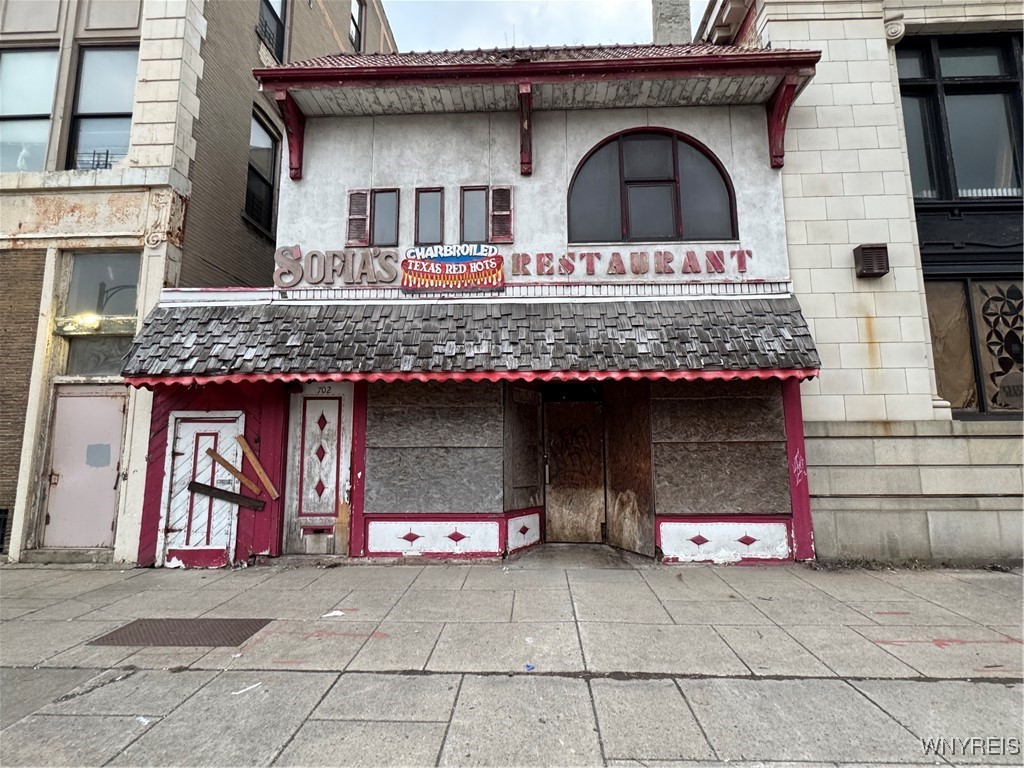 photo BY4LnrW0qnoz7sQ: 700 Fillmore Avenue, Buffalo NY 14212