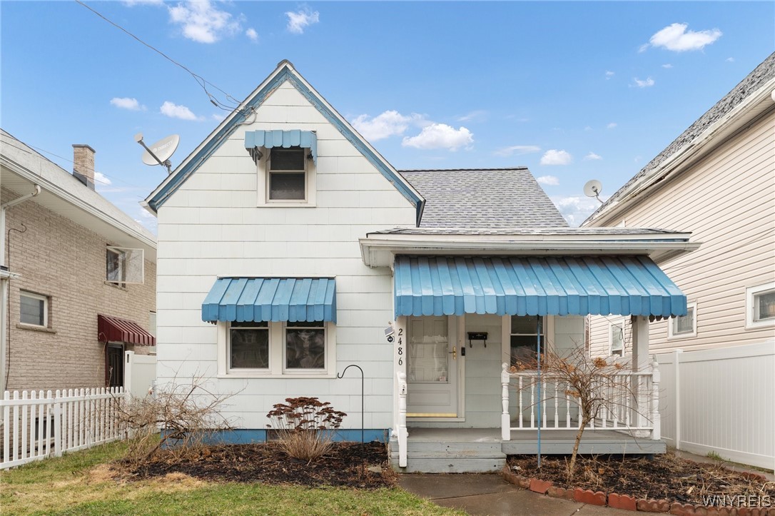 photo rQhXwnqUTUFPxab0BT00sN7n75vD6SbwKTc: 2486 Willow Avenue, Niagara Falls NY 14305