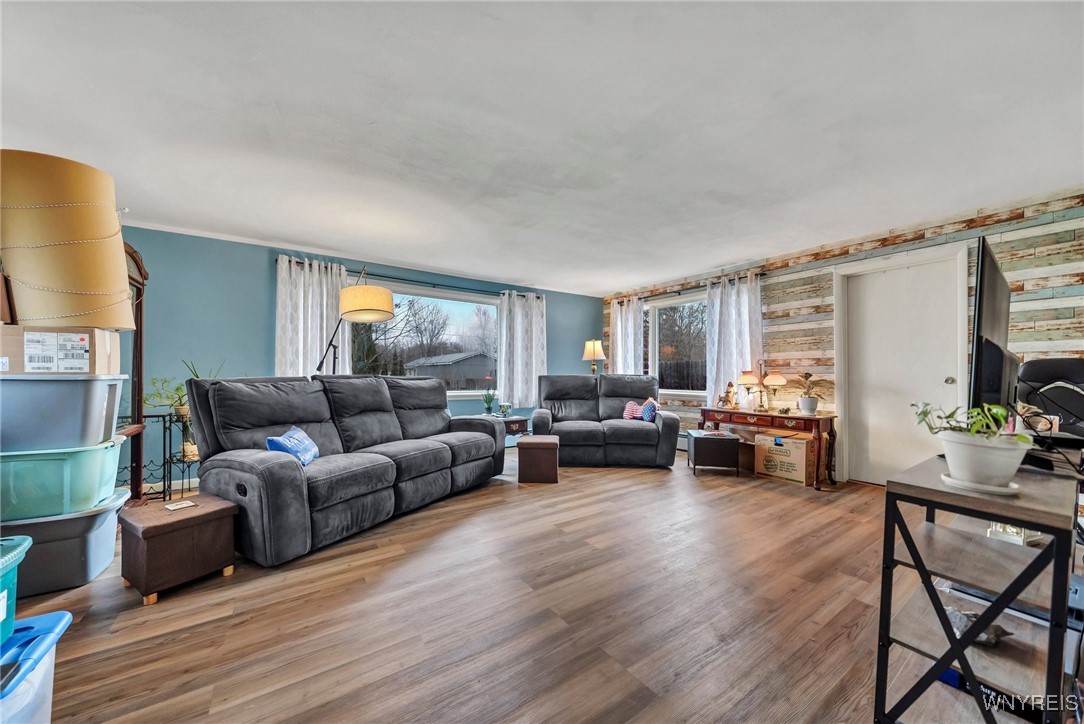photo 4 : 446 Jefferson Avenue, Evans NY 14006