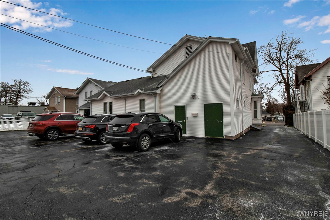 photo 4 : 186 East Avenue, Lockport City NY 14094