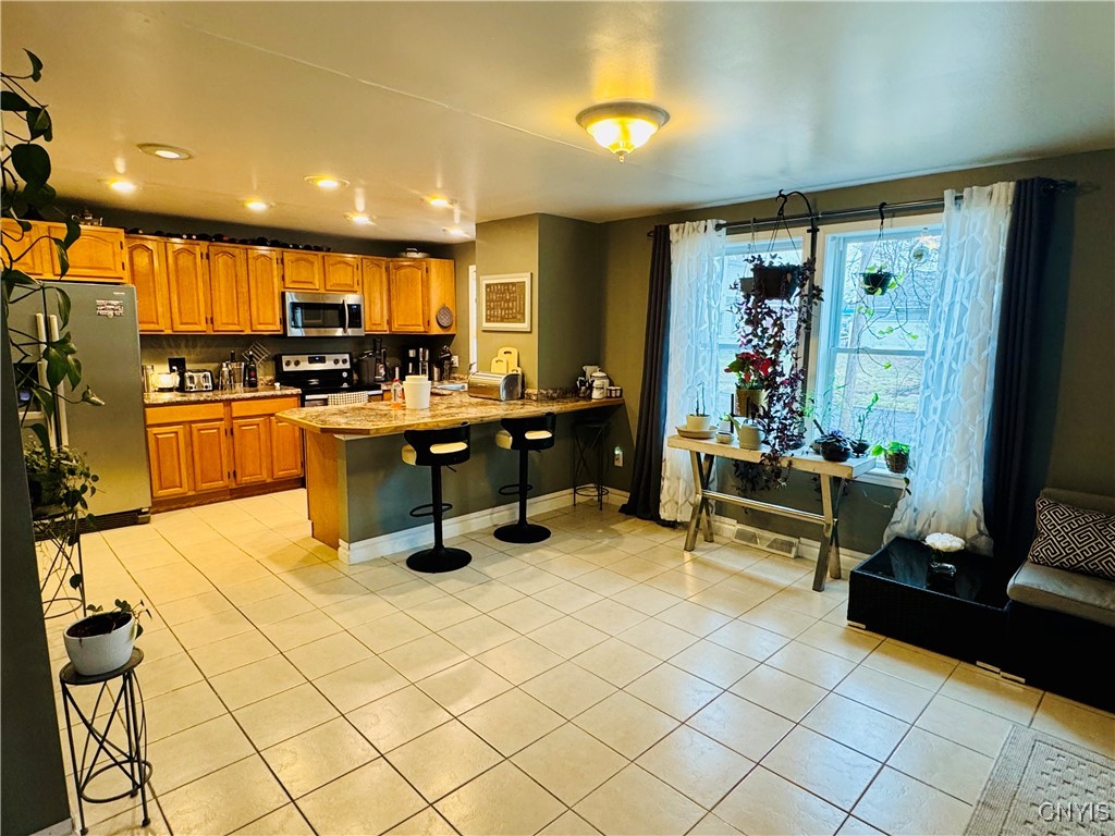 photo 3 : 673 Cooper Street, Watertown City NY 13601