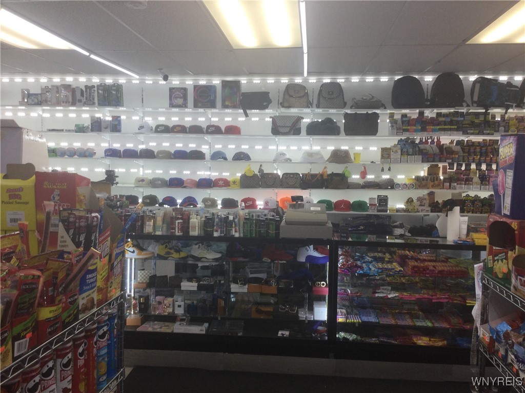 photo 3 : 255 Ontario Street, Buffalo NY 14207
