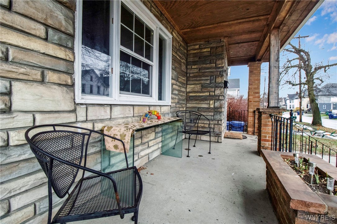 photo 2 : 875 West Avenue, Buffalo NY 14213