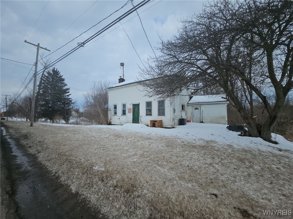 photo AE45vcLxkjDyaJusrLJPnZ1G7-2M6l5bY: 7881 Chestnut Ridge Road, Royalton NY 14067