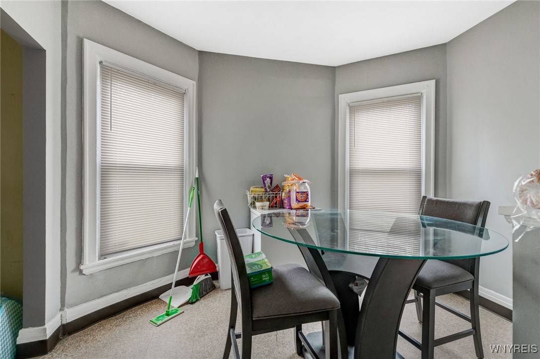 photo 3 : 390 West Delavan Avenue, Buffalo NY 14213
