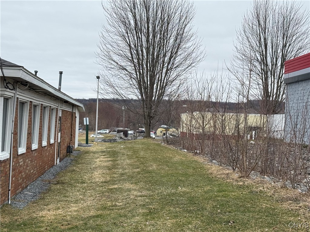 photo 4 : 140 Eastern Boulevard, Watertown City NY 13601