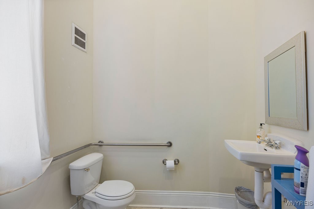 photo undefined: 1526 Main Street, Buffalo NY 14209