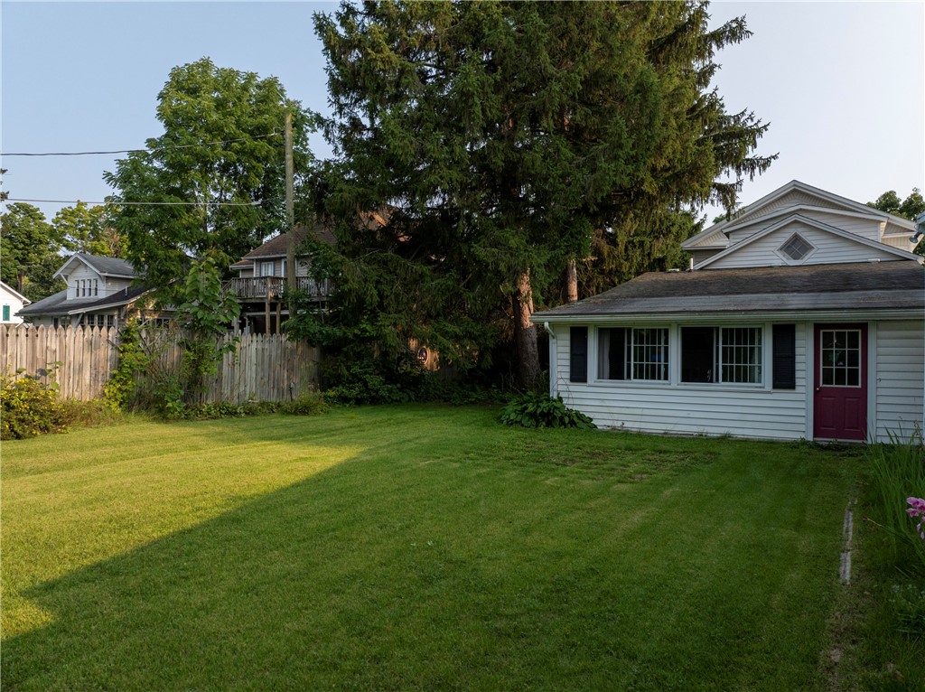photo 3 : 5 East Washington Street, Bath NY 14810
