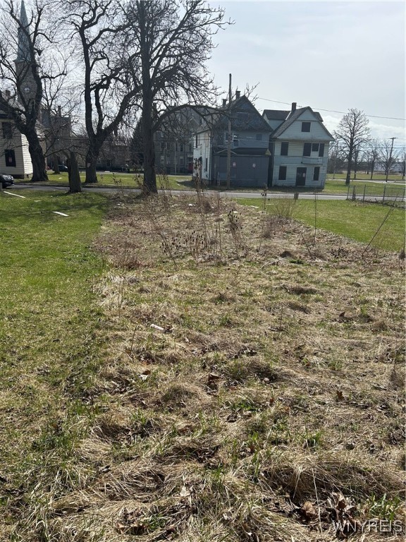 photo 8eh-5qUtyE: 1418 Robinson Court, Niagara Falls NY 14303
