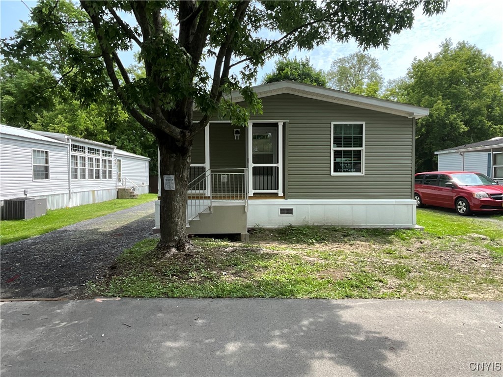 photo 2 : 933 lot #60 Leray Street, Watertown City NY 13601