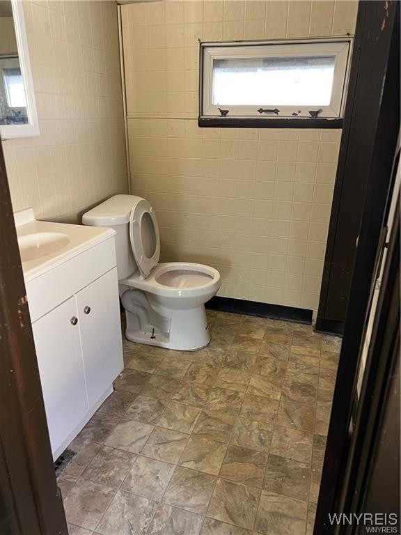 photo 2 : 1868 Weston Avenue, Niagara Falls NY 14305