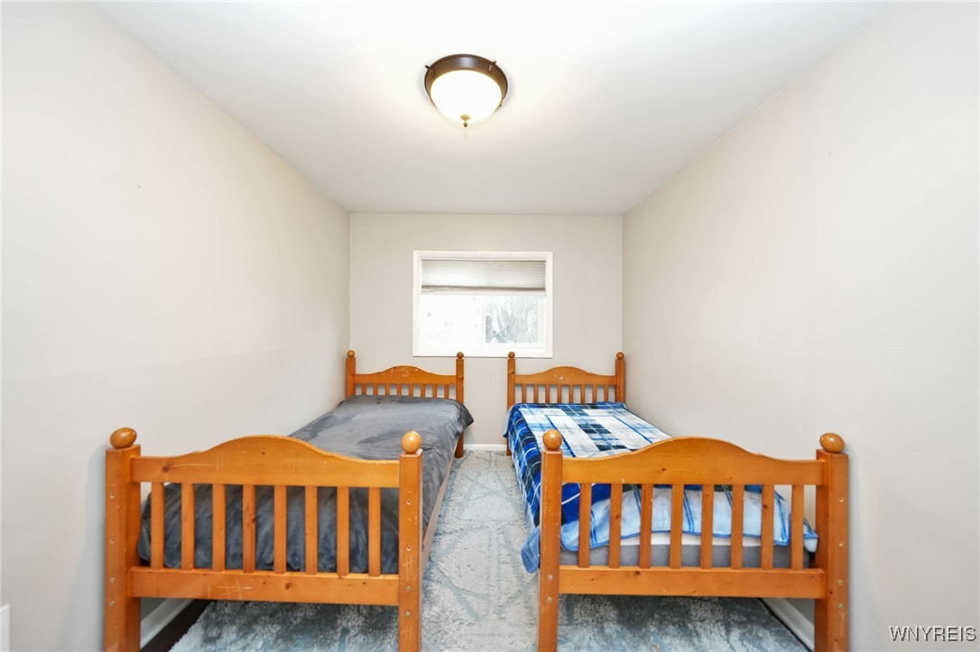 photo 3 : 20 Marie Avenue, Cheektowaga NY 14227