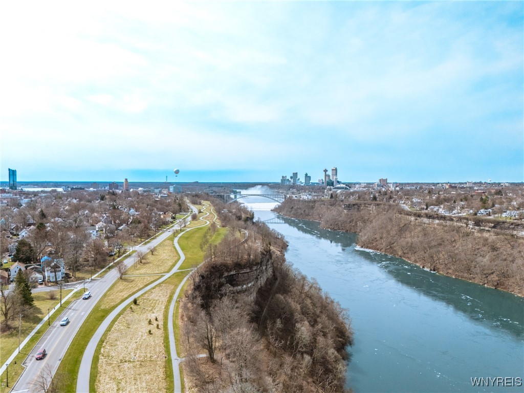 photo 3 : 2631 North Avenue, Niagara Falls NY 14305