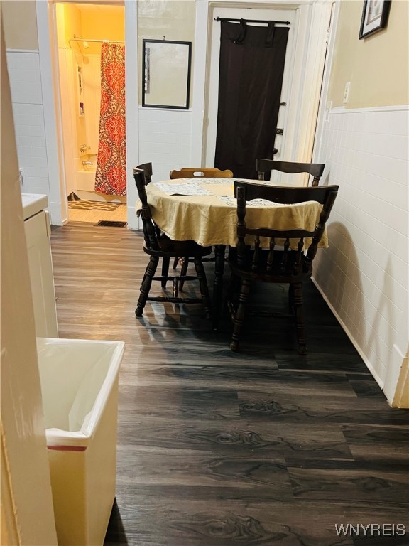 photo 4 : 1726 Elmwood Avenue, Niagara Falls NY 14301
