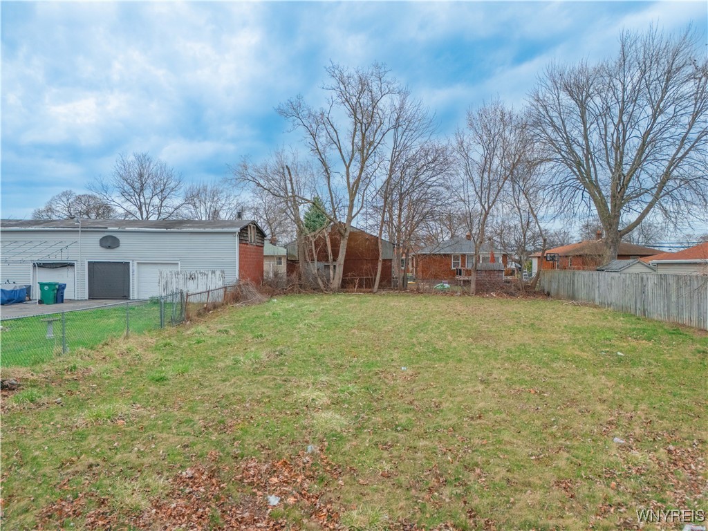 photo 3 : 2678 North Avenue, Niagara Falls NY 14305