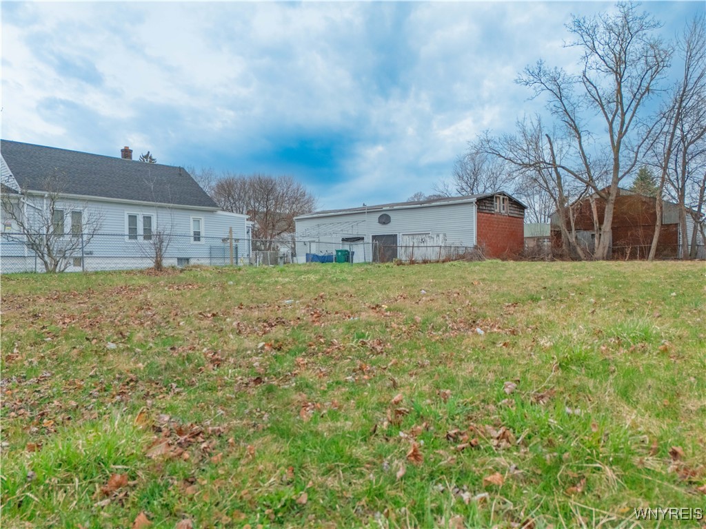 photo 4 : 2678 North Avenue, Niagara Falls NY 14305