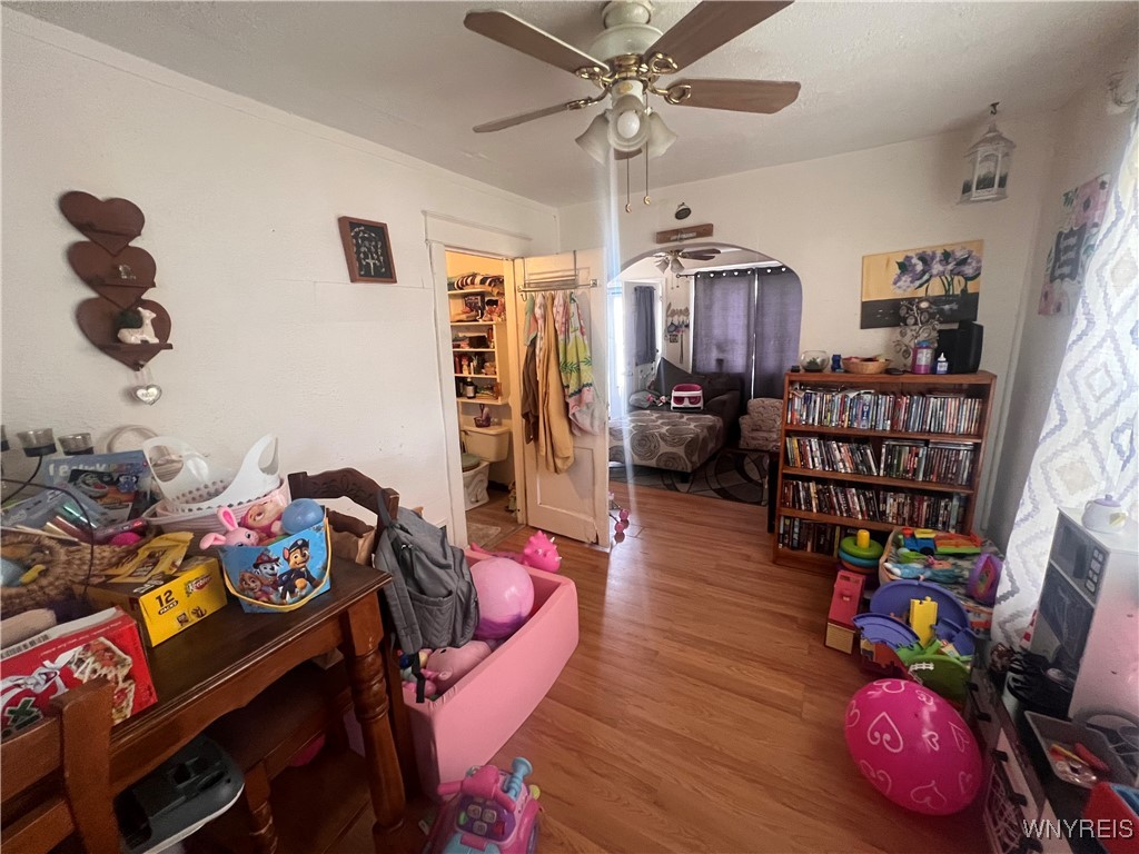 photo 4 : 417 Hyde Park Boulevard, Niagara Falls NY 14303