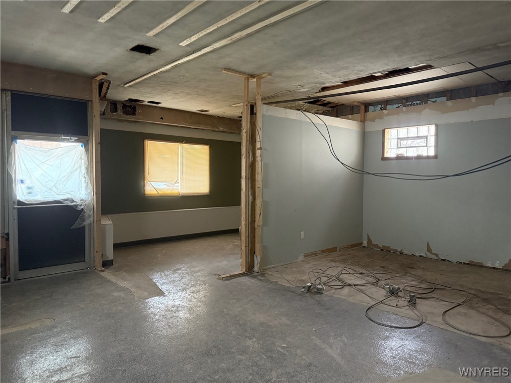 photo 3 : 136 North Ogden Street, Buffalo NY 14206