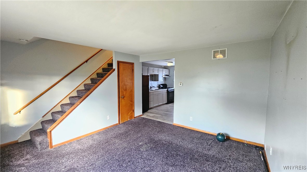 photo 3 : 7 Trent D, Cheektowaga NY 14225