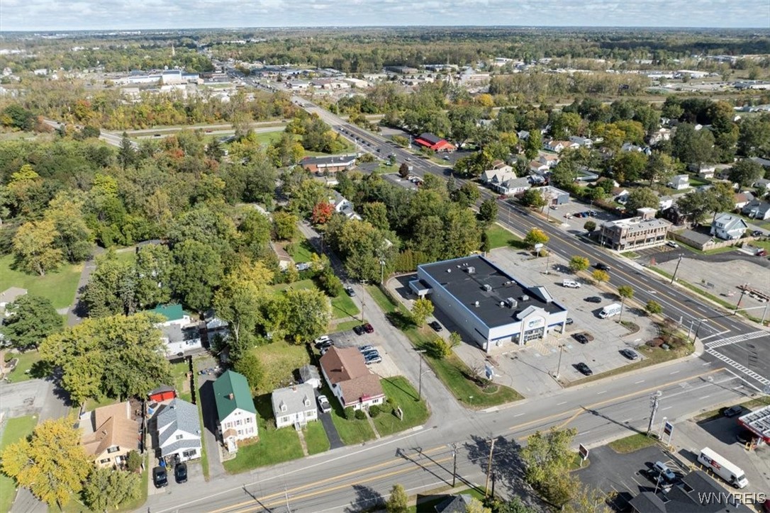 photo 4 : 736 Center Road, West Seneca NY 14224