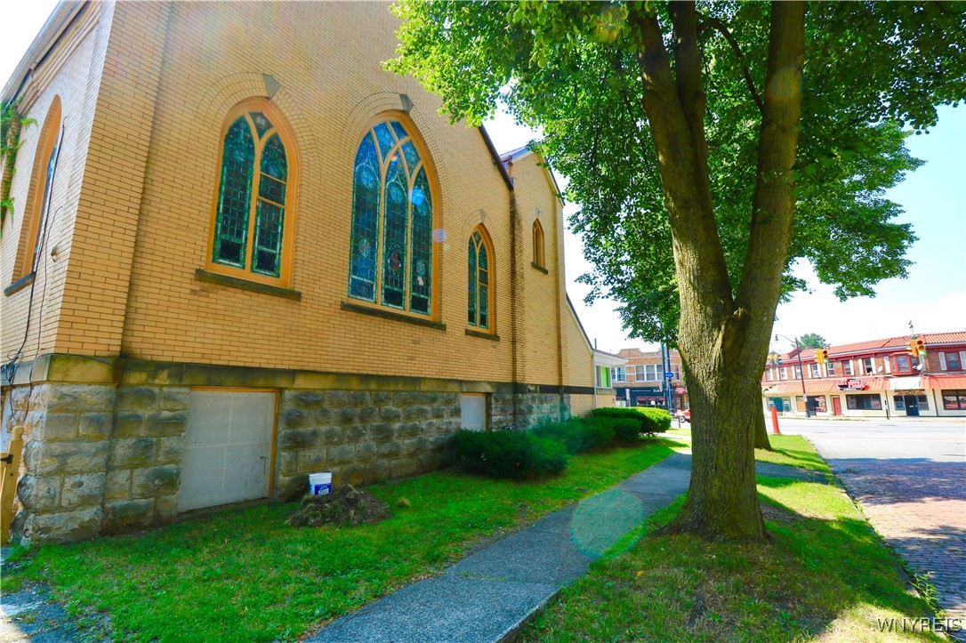 photo 3 : 3189 Main Street, Buffalo NY 14214