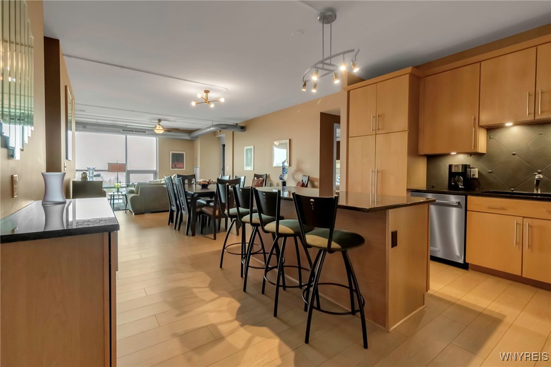 photo 4 : 132 Lakefront Boulevard 504, Buffalo NY 14202