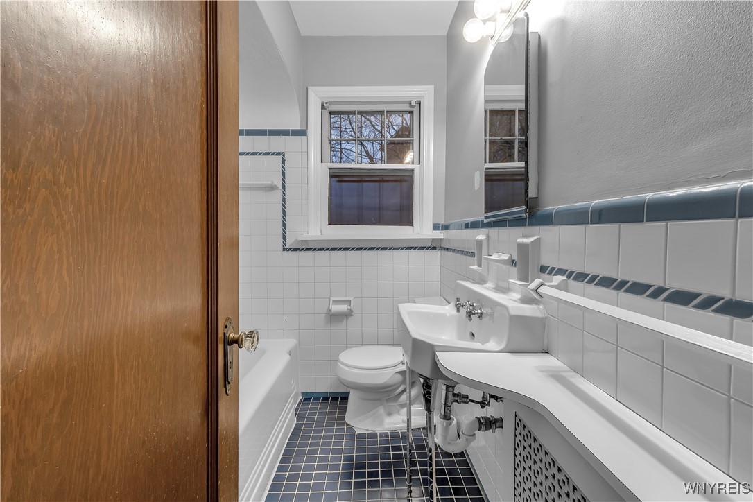 photo 3 : 949 Delaware Avenue, Buffalo NY 14209