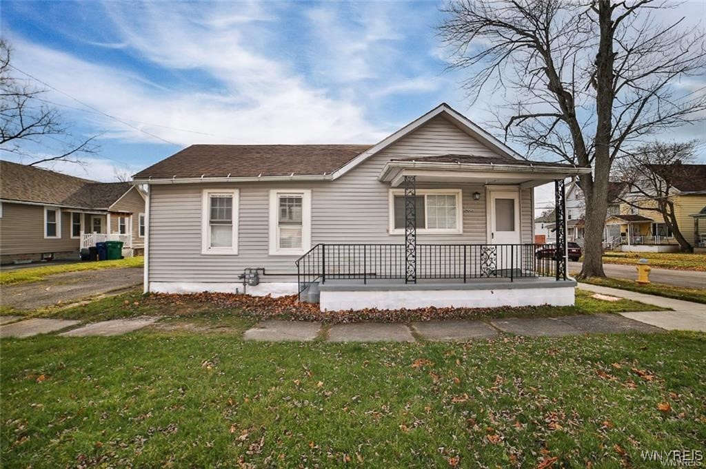 photo 2 : 1001 Garden Avenue, Niagara Falls NY 14305