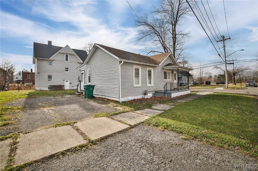 photo 4 : 1001 Garden Avenue, Niagara Falls NY 14305