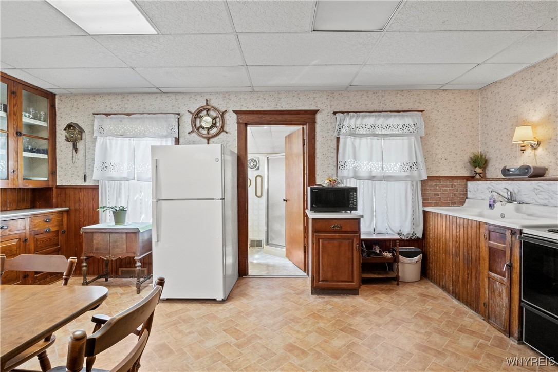 photo 2 : 404 72nd Street, Niagara Falls NY 14304