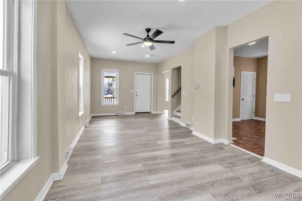 photo 3 : 1870 Pierce Avenue, Niagara Falls NY 14301