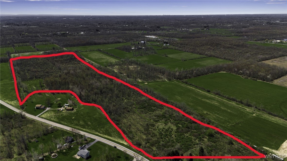 photo 0: 6030 Riddle Road, Royalton NY 14094