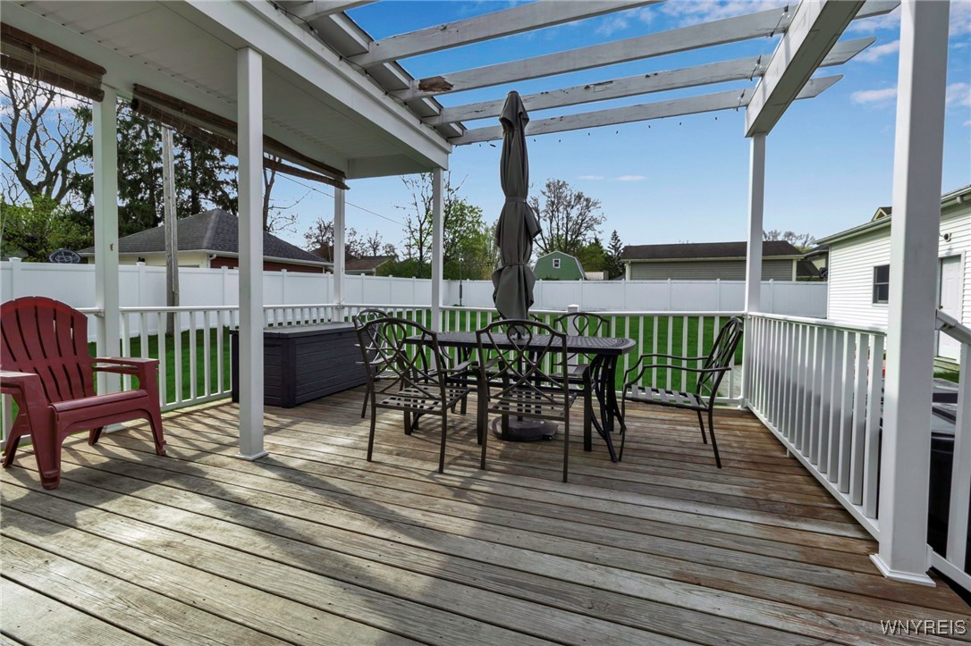 photo 4 : 31 Maple Avenue, Lancaster NY 14086