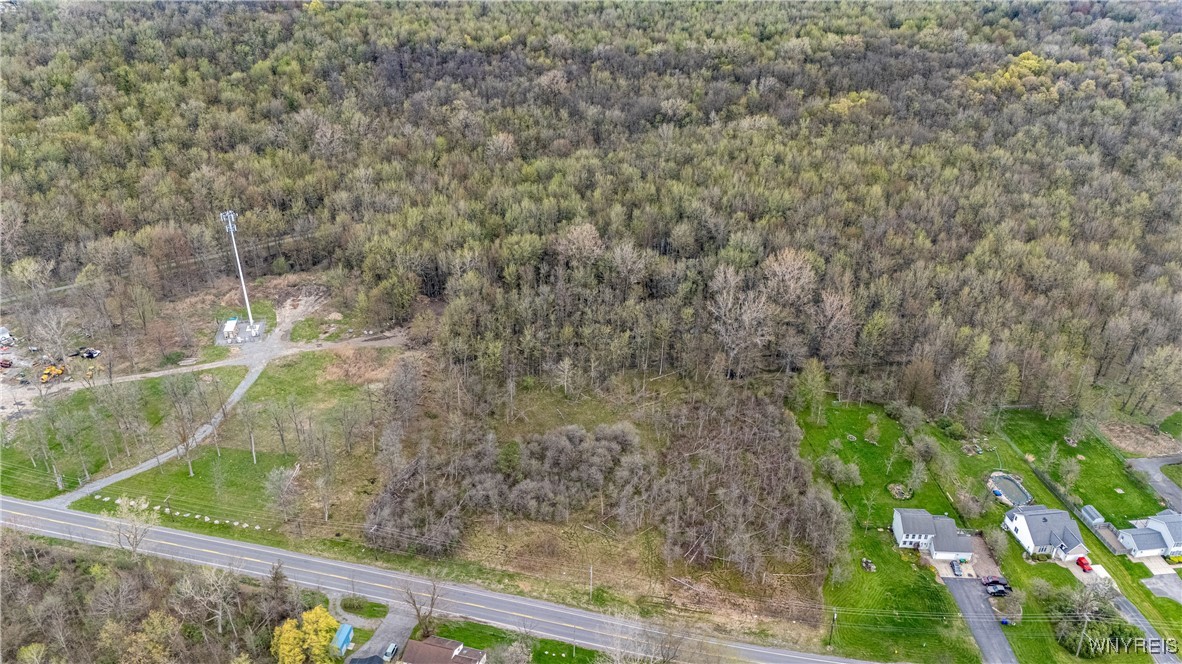 photo 1 : 9300 Wehrle Drive, Clarence NY 14031