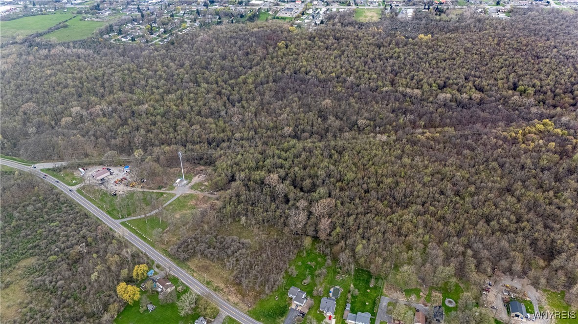 photo 4 : 9300 Wehrle Drive, Clarence NY 14031