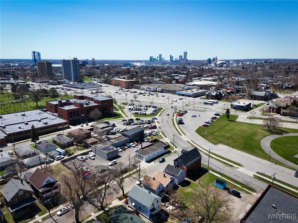 photo 3 : 1126 La Salle Avenue, Niagara Falls NY 14301