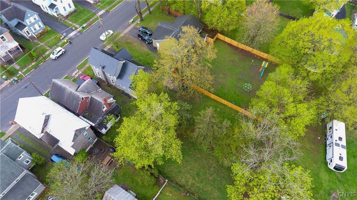 photo 4 : 316 South Meadow Street, Watertown City NY 13601
