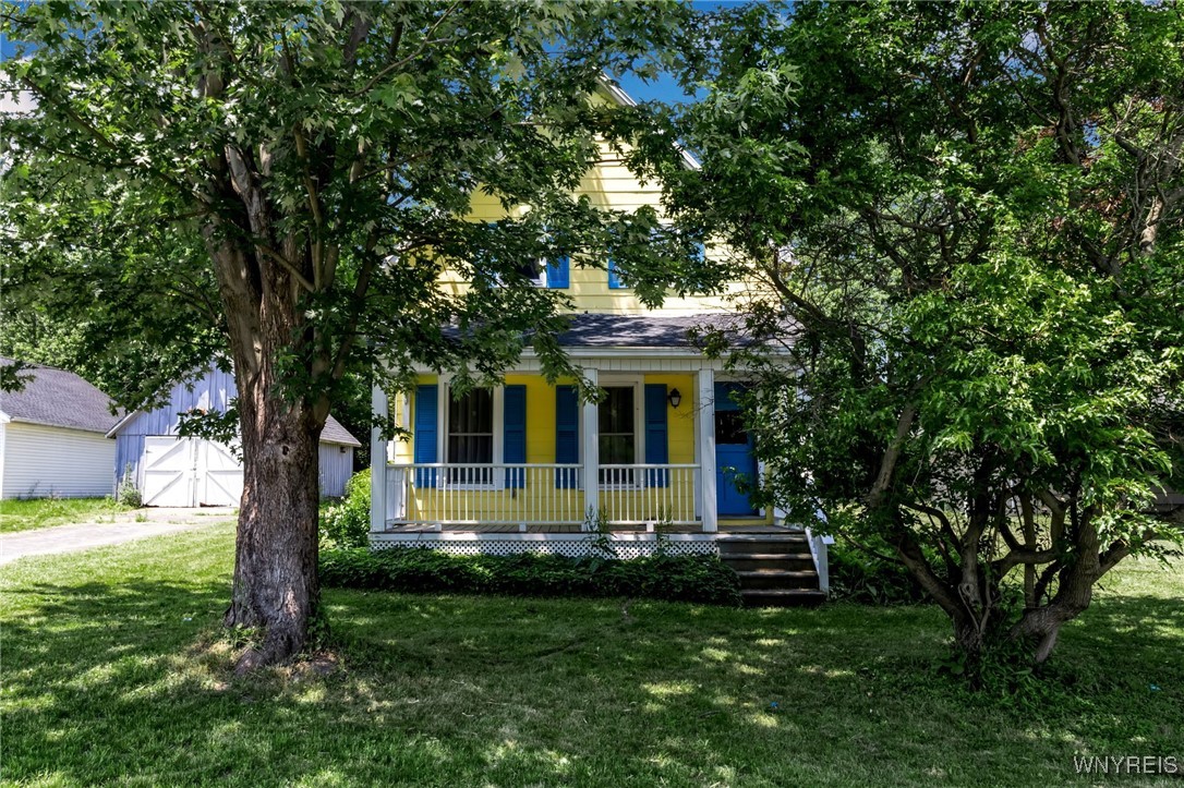 photo 0: 6084 Versailles Road, Hamburg NY 14085