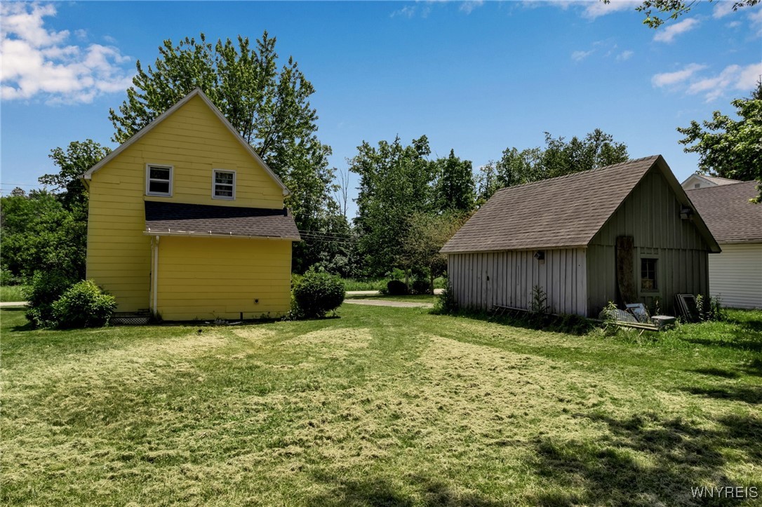 photo 4 : 6084 Versailles Road, Hamburg NY 14085