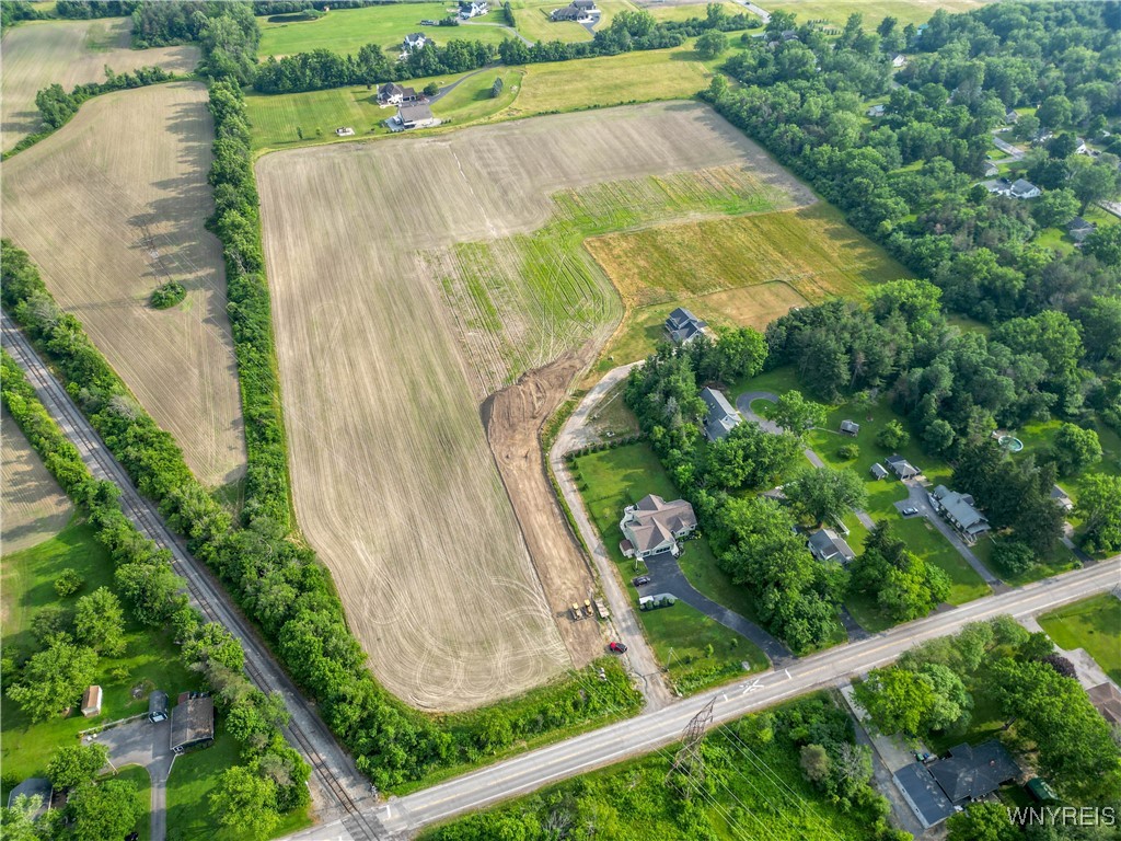 photo xXBzHFc: 1200 Rice Road, Elma NY 14059