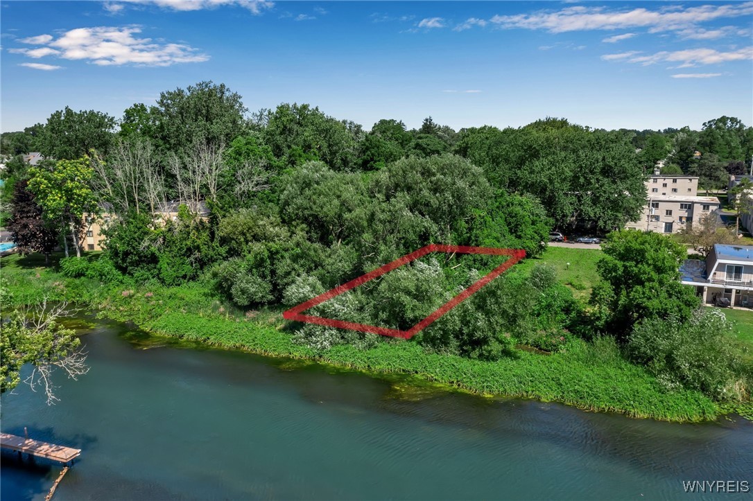 photo yrl953WJ25d5yPAGheig2kV63U: 8301 Valle Drive, Niagara Falls NY 14304