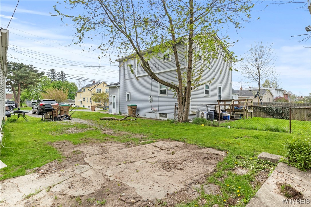 photo undefined: 220 Clover Place, Cheektowaga NY 14225