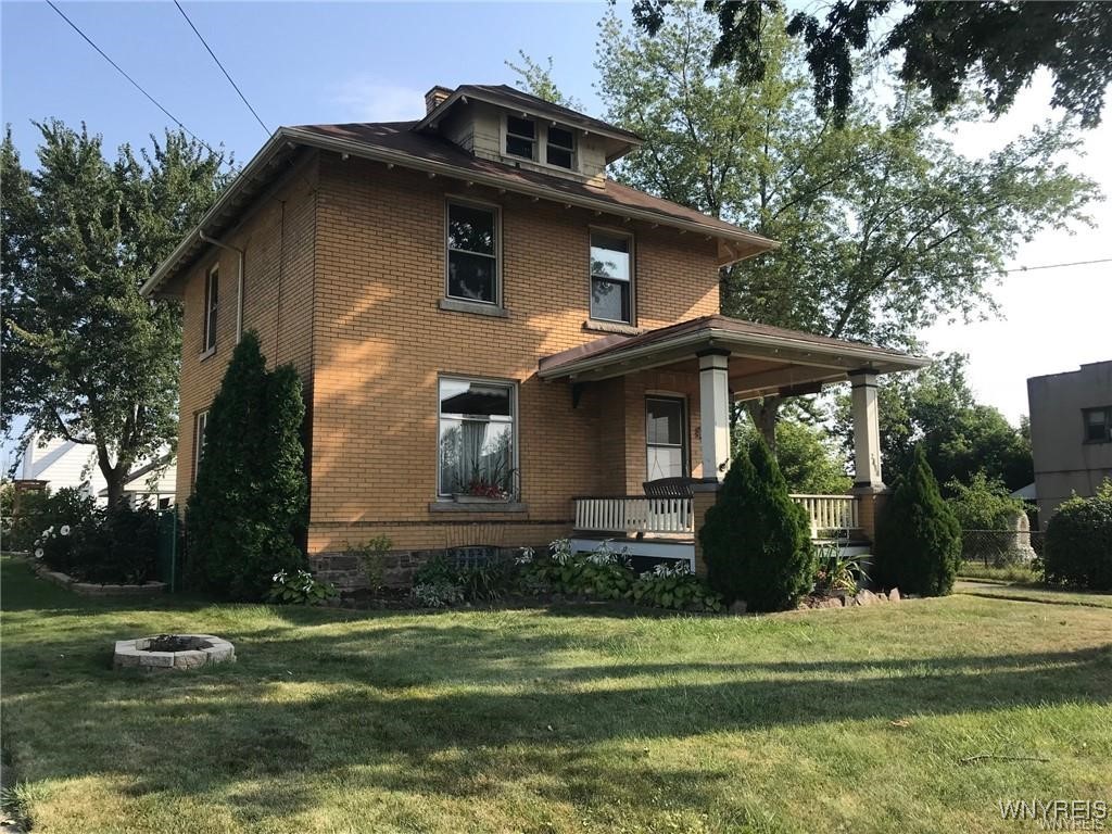 photo HuZDoUW9uIduqHwweVdbnyhWSKE: 2456 Ontario Avenue, Niagara Falls NY 14305