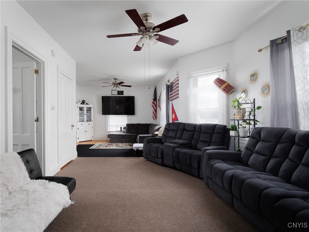 photo 4 : 711 Cadwell Street, Watertown City NY 13601
