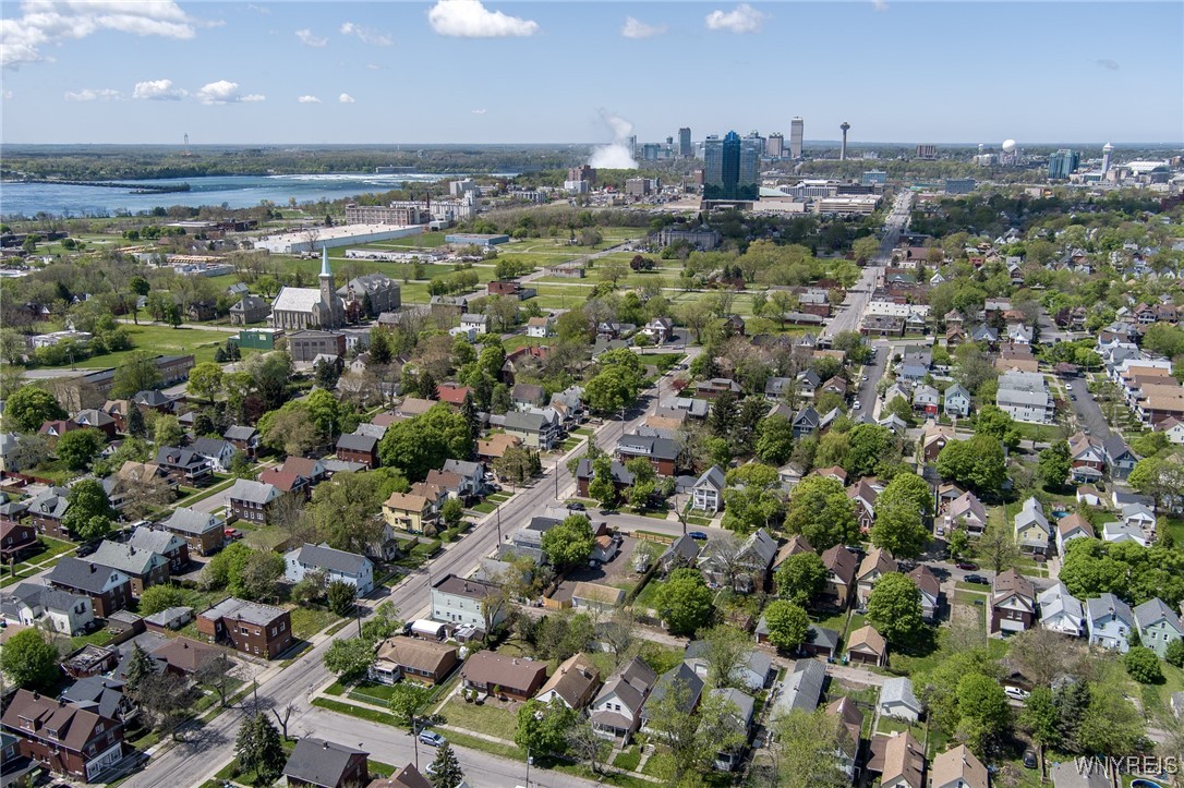 photo 2 : 414 18th Street, Niagara Falls NY 14303